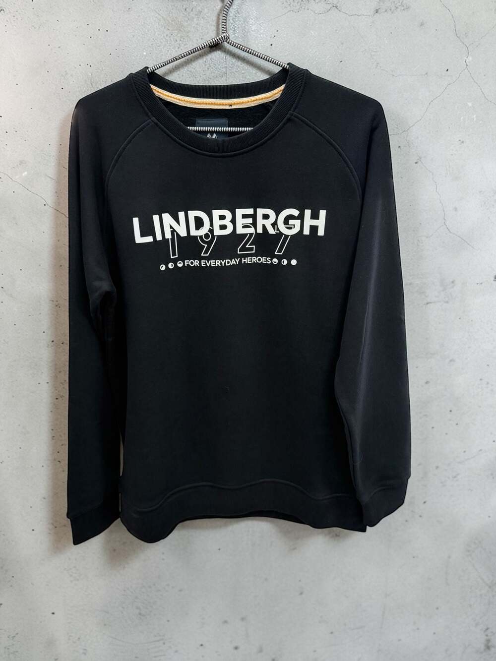 Lindbergh Brand Carrier O-Neck Graphic Sweater‎ - Black